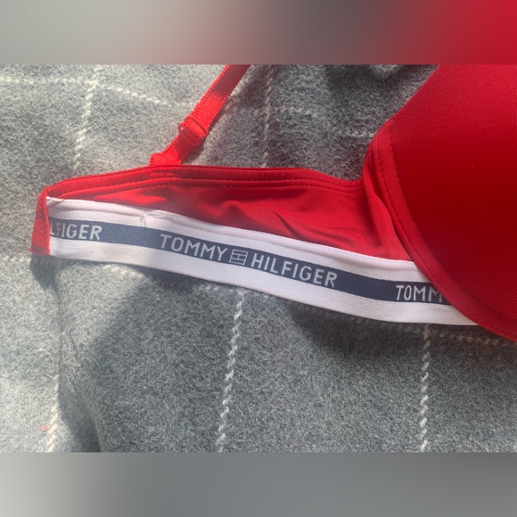 Tommy Hilfiger bra - Picture 2 of 4